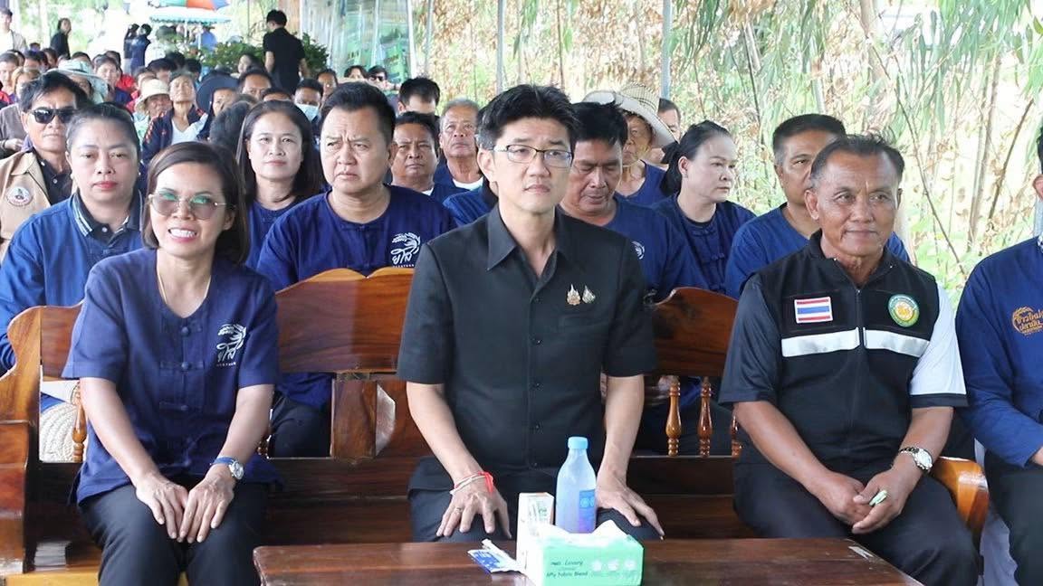 title - ส.ป.ก.ยโสธร ร่วมโครงการรณรงค์ปลูกหญ้าแฝกเพื่อการจัดการอนุรักษ์ดินและน้ำ ปีงบประมาณ 2569 ณ ห้วยถม ตำบลหนองคู อำเภอเมือง จังหวัดยโสธร
